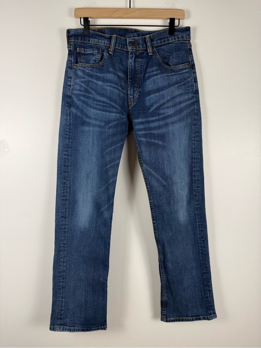 Levi's 505 31x30 Men's Straight Jeans in Medium Blue‎ Wash